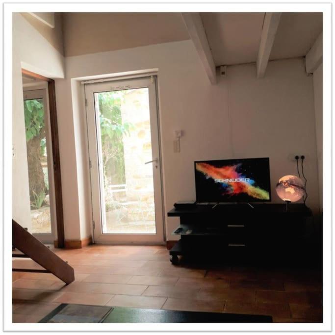 Charming Small House Close To Uzes Foissac  Εξωτερικό φωτογραφία